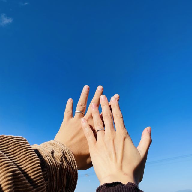 【LOVE NOTESの口コミ】 購入前から、細身でシンプルなのもがいいな〜と思ってました。シンプルだ…