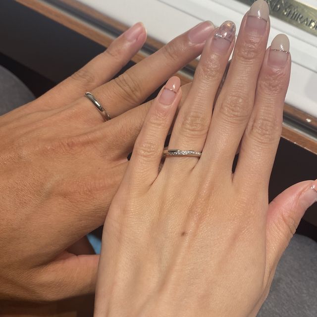 【銀座ダイヤモンドシライシの口コミ】 ダイヤモンドなしのシンプルより、ダイヤモンドありがよくて探してました…