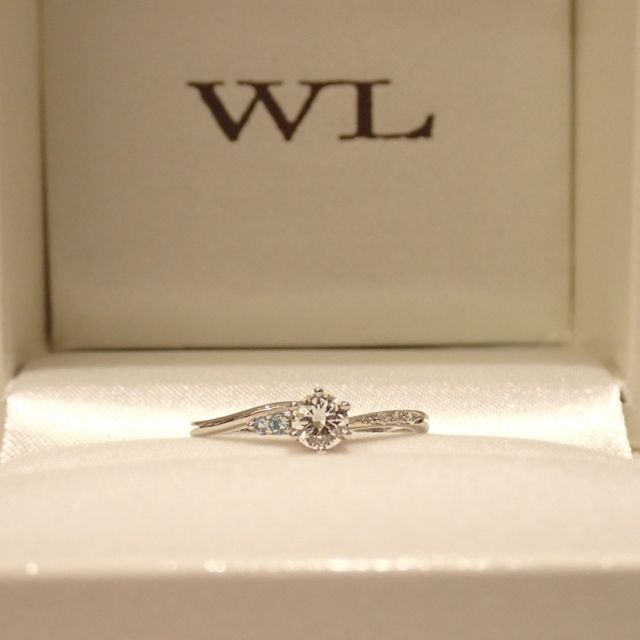 【輪-RIN-の口コミ】 婚約指輪の決め手は、指輪のデザインとダイヤモンドの品質の高さです。加…