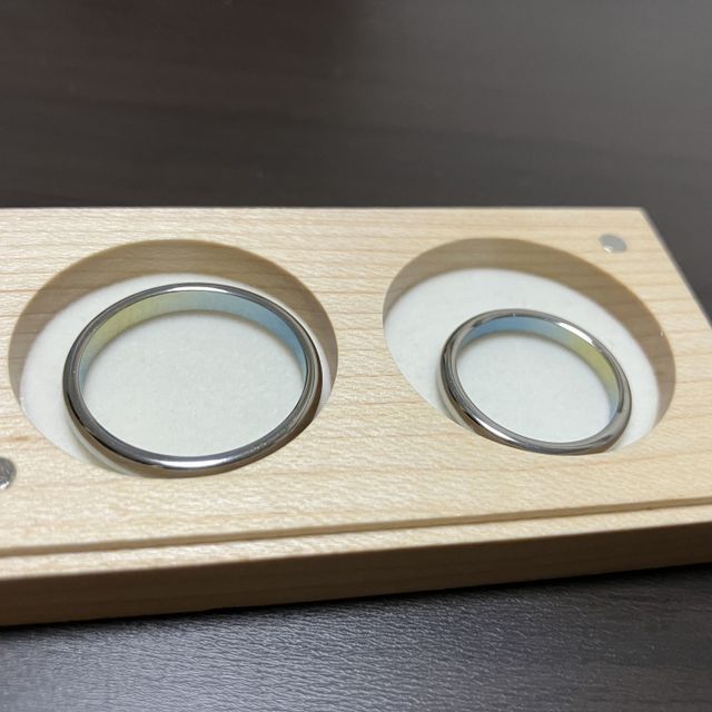 【SORA(ソラ)の口コミ】 指輪の色と、スタッフさんの対応で決めました。また、指輪の色は青色から…