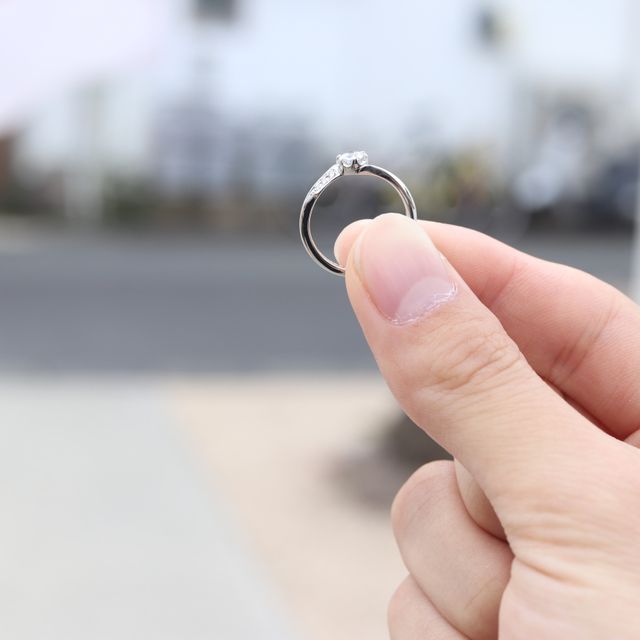 【出雲結(いずもゆい)の口コミ】 デザインがシンプルでありながら、可愛さもあり彼女に渡すときに喜んで貰…