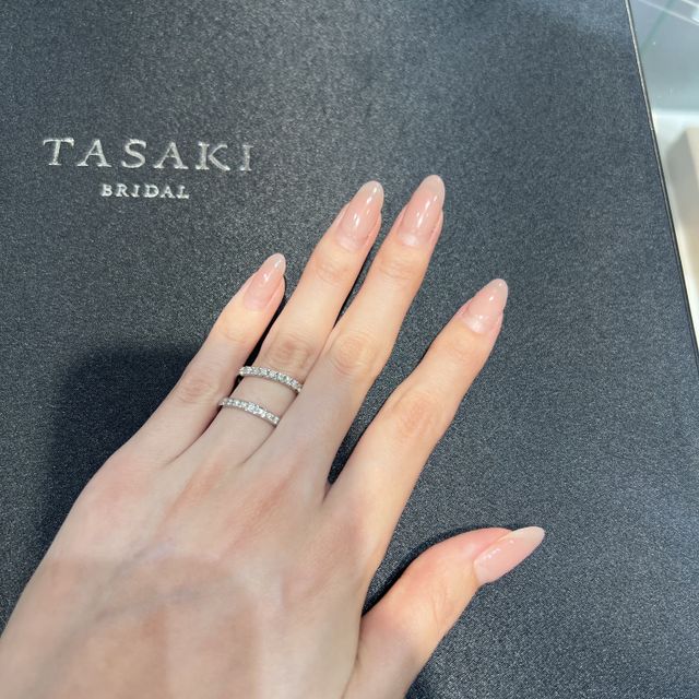 【TASAKI(タサキ)の口コミ】 ハーフエタニティでダイヤが綺麗なデザインの指輪を探していたところこの…