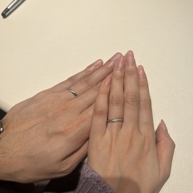 【アイプリモ(I-PRIMO)の口コミ】 ウェーブデザインの指輪を探していました。指輪探しの1件目にアイプリモに…