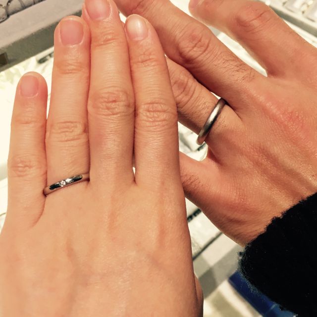 【ヴァンドーム青山(VENDOME AOYAMA)の口コミ】 シンプルなストレートの結婚指輪を探していました。つけ心地も良かったで…
