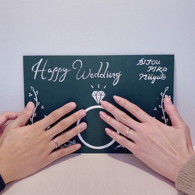 【トリニティ(Trinity)の口コミ】 とにかくシンプルな指輪が希望で、スタッフの方にお願いしたところ、1番初…