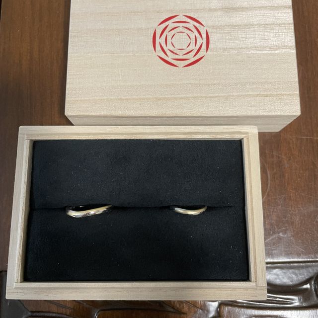 【出雲結(いずもゆい)の口コミ】 丸みを帯びたデザインと、柔らかくカーブしている所が気に入り、こちらを…