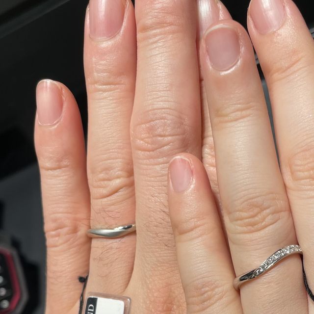 【エクセルコダイヤモンド(EXELCO DIAMOND)の口コミ】 ダイヤが大きめで、ななめに入っているところです。ダイヤの存在感があり…