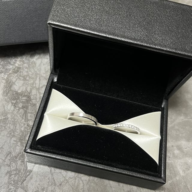 【エクセルコダイヤモンド(EXELCO DIAMOND)の口コミ】 デザインはハーフエタニティに絞って見ていました。他のブランド数店舗に…