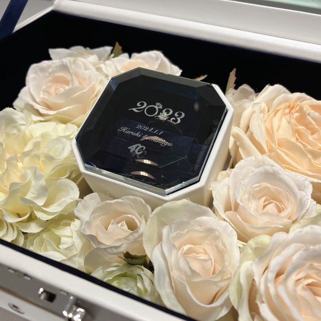 【4℃ BRIDAL(ヨンドシーブライダル)の口コミ】 華奢なピンクゴールドを求めて7店舗探しました。ウェーブリングだと指も長…