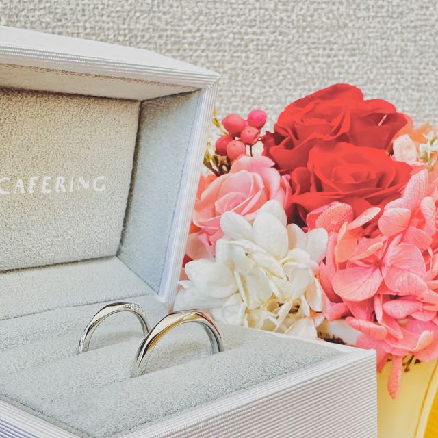 【CAFERING(カフェリング)の口コミ】 【指輪のデザイン・テイスト・素材について】
・メンズは、どのブランドも…