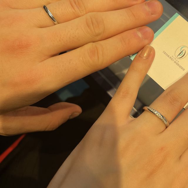 【銀座ダイヤモンドシライシの口コミ】 ブライダル指輪専門店なので、指輪の種類がとても豊富でした。ストレート…