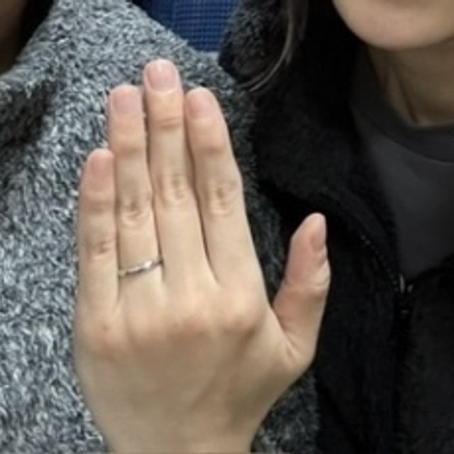 【アイプリモ(I-PRIMO)の口コミ】 自分たちの手に合う太さのデザインなのと個人的に1石ダイヤで探していたの…