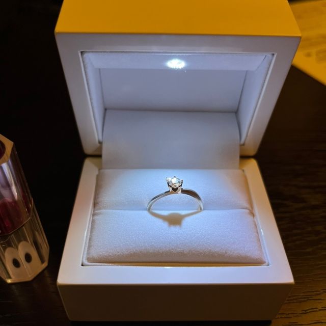 【杢目金屋(もくめがねや)の口コミ】 プラチナの指輪に興味がそそられなかった中、ゼクシィで杢目金屋というブ…