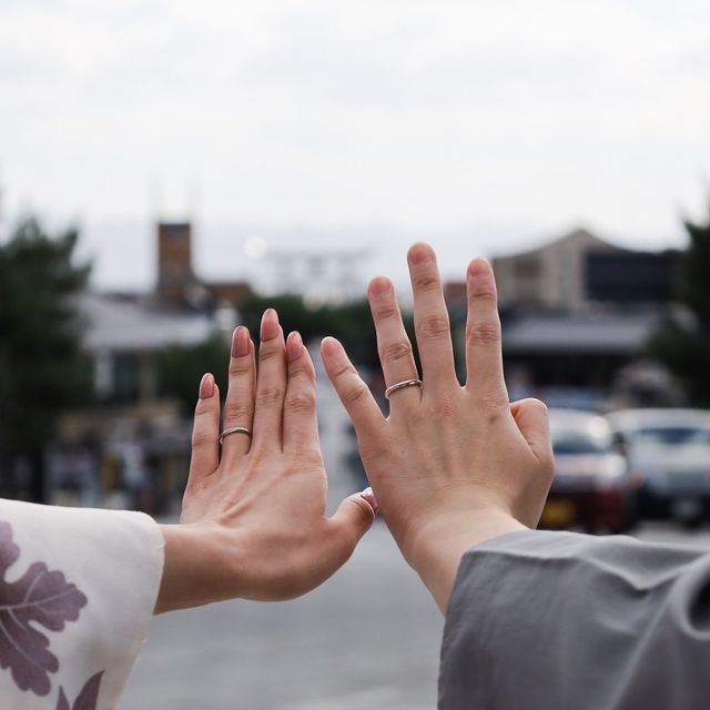 【出雲結(いずもゆい)の口コミ】 様々な指輪を目で見て手に取り自分達に似合うものを探していました。そん…