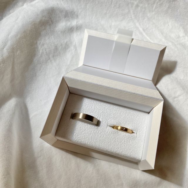 【shihara(シハラ)の口コミ】 デザインがシンプルでかっこよく、いつか結婚をした時はshiharaさんの指輪…