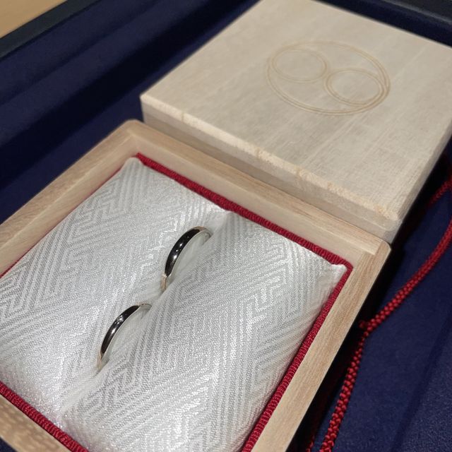 【TOMOE(トモエ)の口コミ】 デザインが決め手です。元々ピンクゴールドに憧れがありましたが、歳を重…