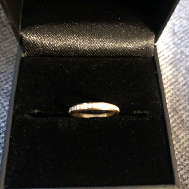 【俄(にわか)の口コミ】 木目調のデザインがおしゃれで、派手すぎず良かったことです。金色(ピンク…