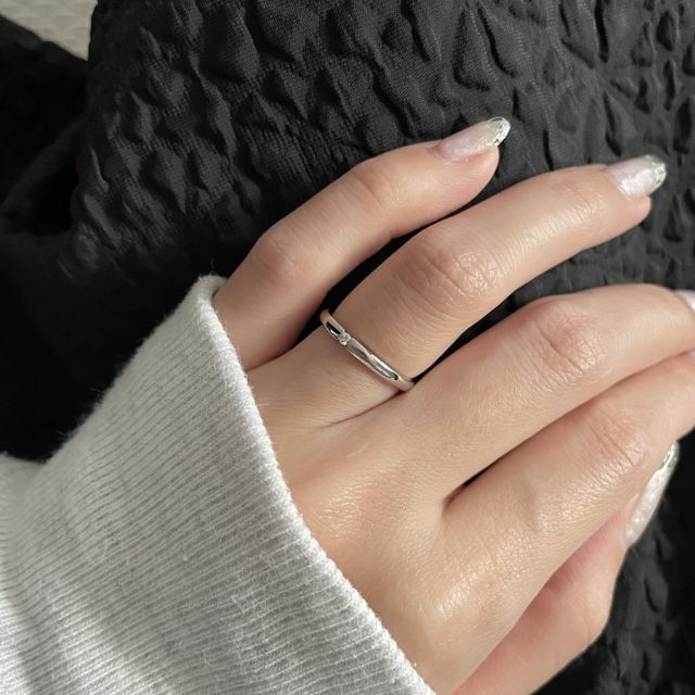 【TOWA(永遠)の口コミ】 決め手は2点あり、まず1点目は【デザイン】です。
元々シンプルで、婚約指…