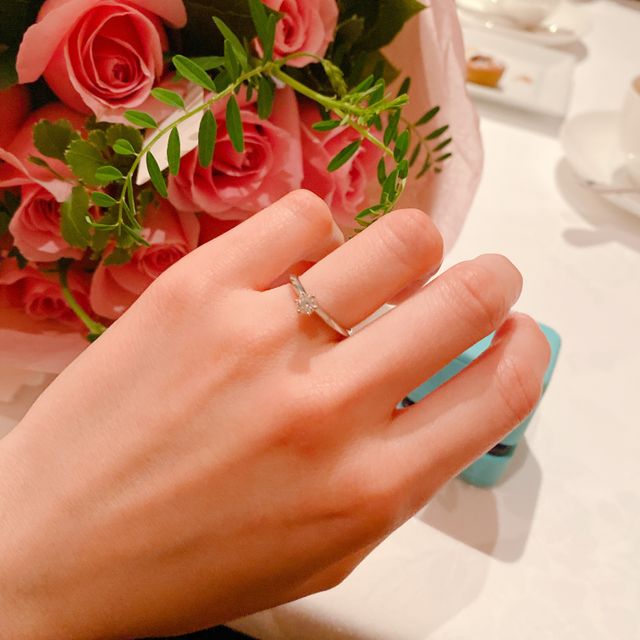 【ティファニー(Tiffany & Co.)の口コミ】 元々Tiffanyが好きだったのと、シンプルなデザインのものを探していて、テ…