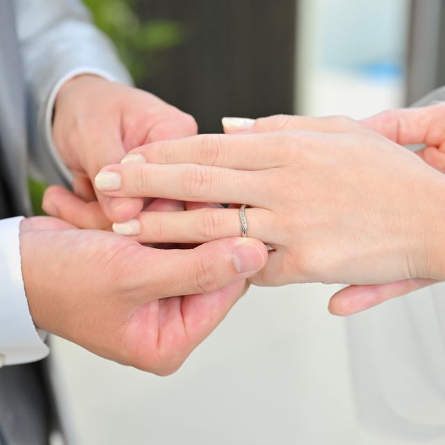 【アイプリモ(I-PRIMO)の口コミ】 シンプル、ナチュラルでとてもいいです。
指がコンプレックスだったので、…