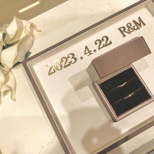 【アイプリモ(I-PRIMO)の口コミ】 シンプル、ナチュラルでとてもいいです。
指がコンプレックスだったので、…