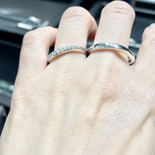 【ラザール ダイヤモンド(LAZARE DIAMOND)の口コミ】 結婚指輪を探して、ラザールダイヤモンドが8店舗目でした。

華奢で可愛ら…