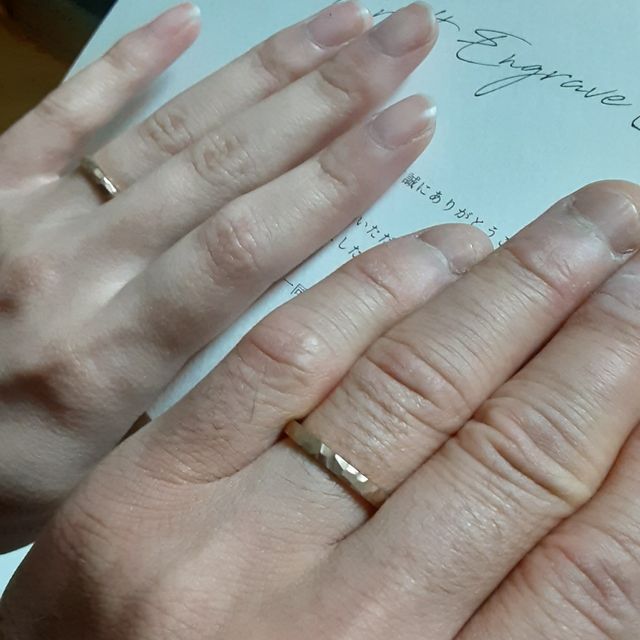 【CRAFY(クラフィ)の口コミ】 自分達で削ったので、二人で作った気持ちや思い出も一緒に指輪になって、…