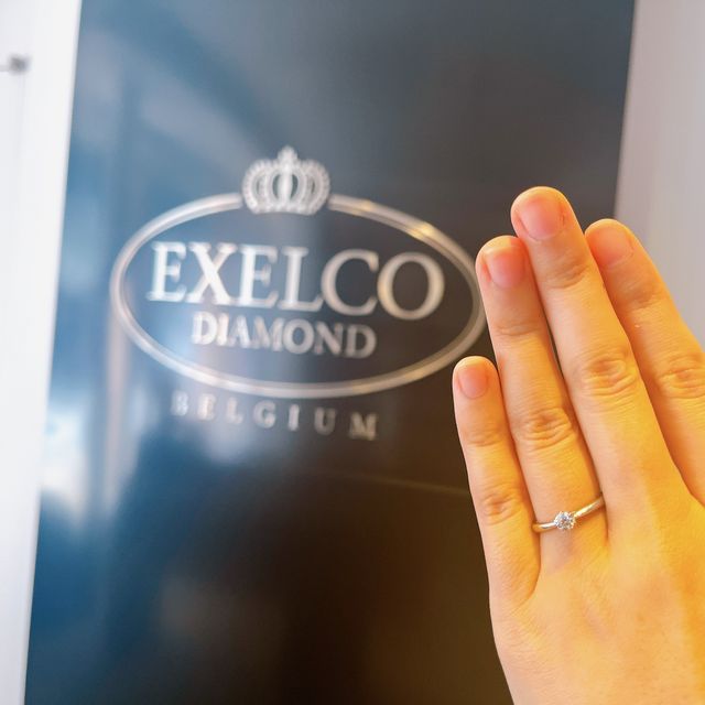 【エクセルコダイヤモンド(EXELCO DIAMOND)の口コミ】 エンゲージリングとマリッジリングは一緒に購入しましたが、セットにはし…