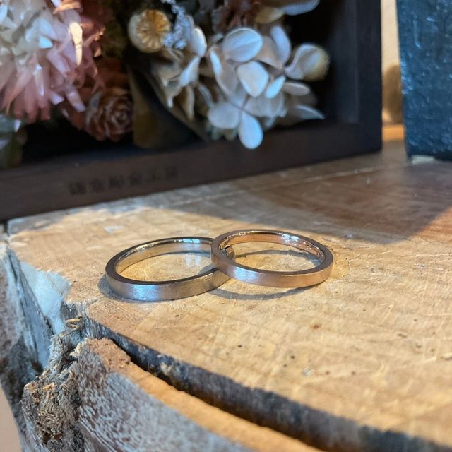 【鎌倉彫金工房の口コミ】 それぞれゴールドで作成。
ホワイトゴールドとピンクゴールドで色は違うも…