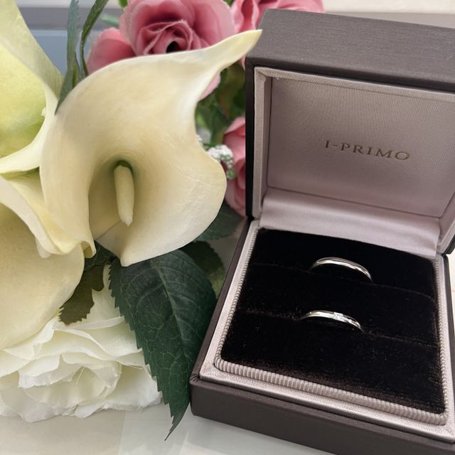 【アイプリモ(I-PRIMO)の口コミ】 こちらの指輪は他の指輪と比べてダイヤのサイズがすこしだけ大きく、微妙…