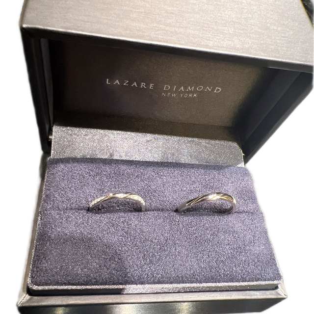 【ラザール ダイヤモンド(LAZARE DIAMOND)の口コミ】 綺麗、上品、細かいデザイン性が素敵。

人と同じような指輪はいやで、た…