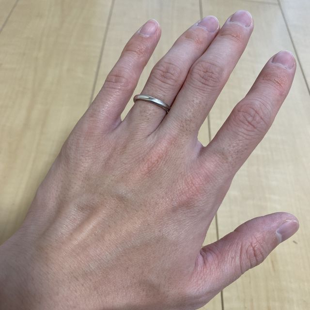 【4℃ BRIDAL(ヨンドシーブライダル)の口コミ】 マット加工が大人っぽい印象もありすごくおすすめです。

価格も予想して…