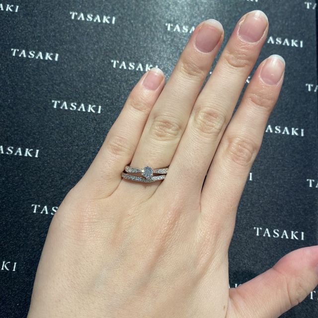 【TASAKI(タサキ)の口コミ】 メレタイプの婚約指輪を探していたのですがTASAKIさんのピアチェーレが第1…