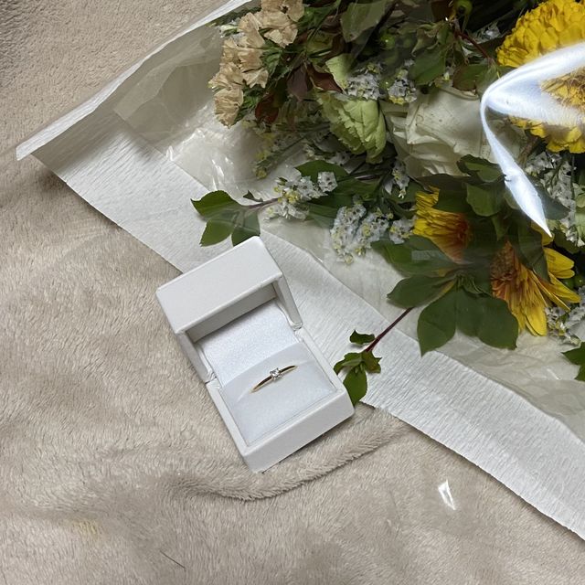 【hinata bocco(ひなたぼっこ)の口コミ】 ダイヤの主張が大きすぎず、シンプルかつ普段使いのできる、ファッショナ…