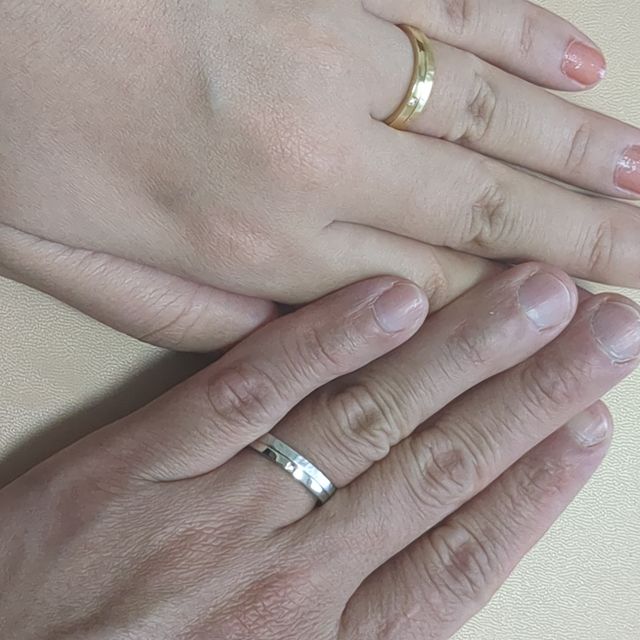 【CRAFY(クラフィ)の口コミ】 デザインから相談して、パートナーと作り上げた指輪なので過程から完成ま…