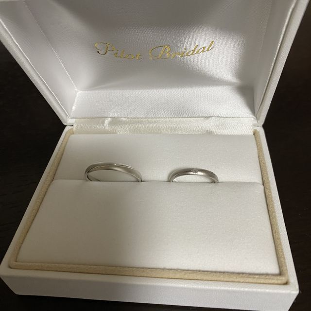 【PILOT BRIDAL(パイロットブライダル)の口コミ】 シンプルかつ可愛く、もぉ一つのブランドと悩みましたが着け心地がやはり…