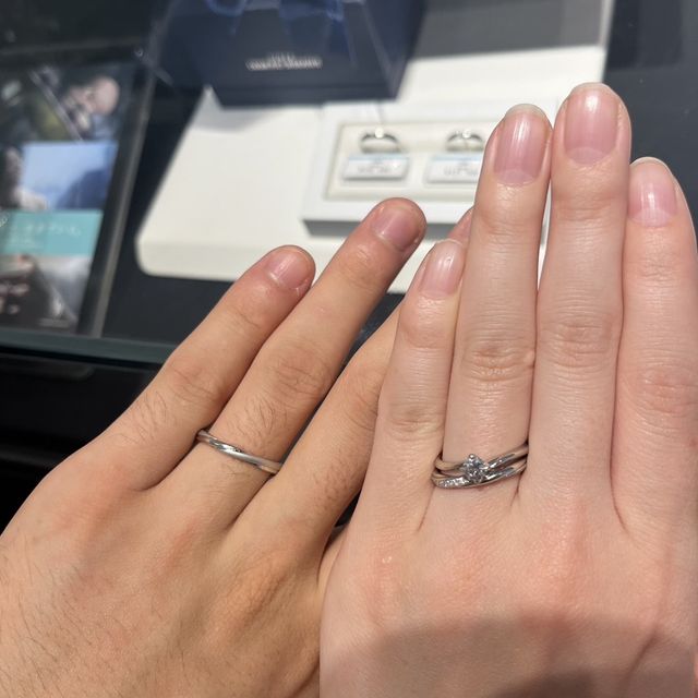 【銀座ダイヤモンドシライシの口コミ】 付け心地が良く、デザインも素敵だったため、選ばせていただきました。ま…