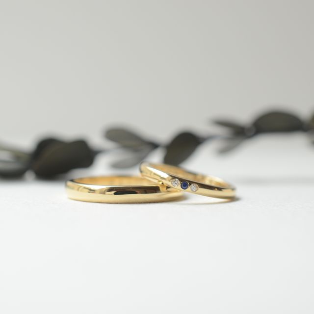 【CRAFY(クラフィ)の口コミ】 ダイアモンド３つついているデザインはよく既製品で見ますが自分の誕生石…