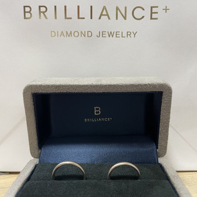 【BRILLIANCE+(ブリリアンスプラス)の口コミ】 元々結婚指輪を探す時に「シャンパンゴールド」の色味が良いというこだわ…