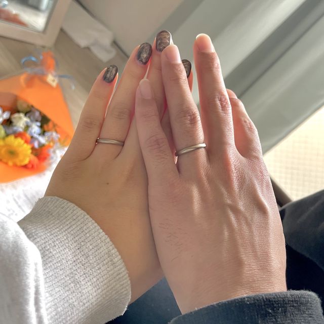 【BRILLIANCE+(ブリリアンスプラス)の口コミ】 元々結婚指輪を探す時に「シャンパンゴールド」の色味が良いというこだわ…