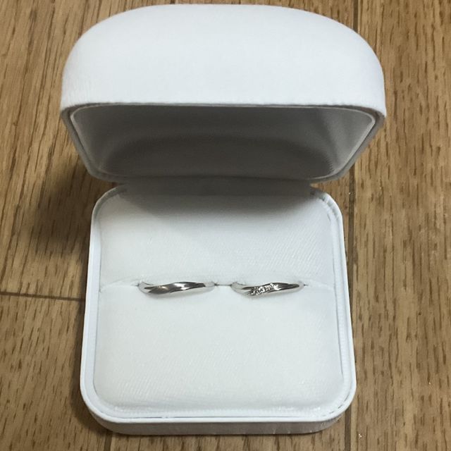 【TOWA(永遠)の口コミ】 女性用のデザインがとても可愛いことと男性用はシンプルで良いデザインだ…