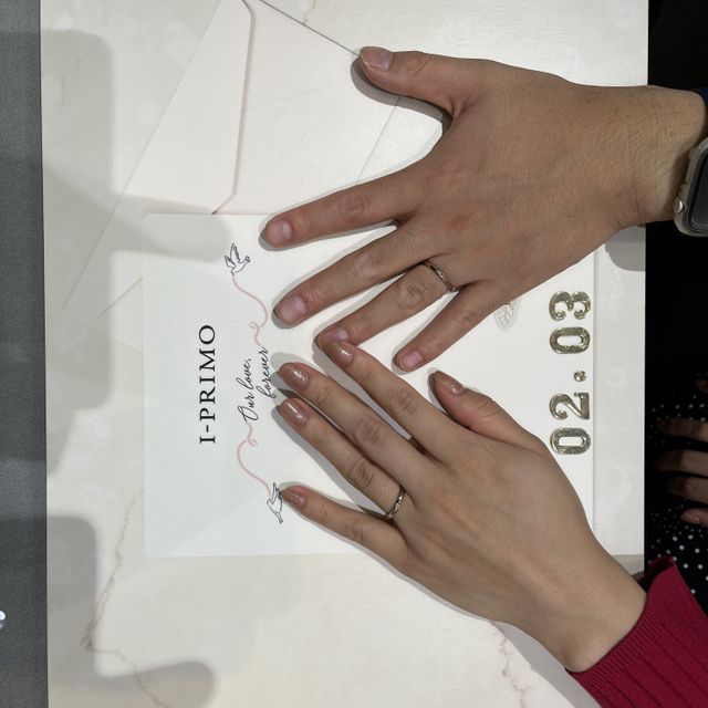 【アイプリモ(I-PRIMO)の口コミ】 ブラウンゴールドの色はお揃いでデザインはそれぞれが好きなものを選ぶこ…