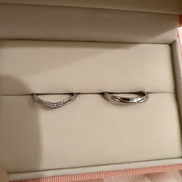 【ケイウノ ブライダル(K.UNO BRIDAL)の口コミ】 ディズニーコラボのものを買ったということもあり、特別な刻印を入れるこ…