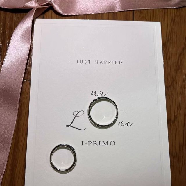 【アイプリモ(I-PRIMO)の口コミ】 デザインが美しく、私たちの指の形にめっちゃ合います。また、シンプルな…