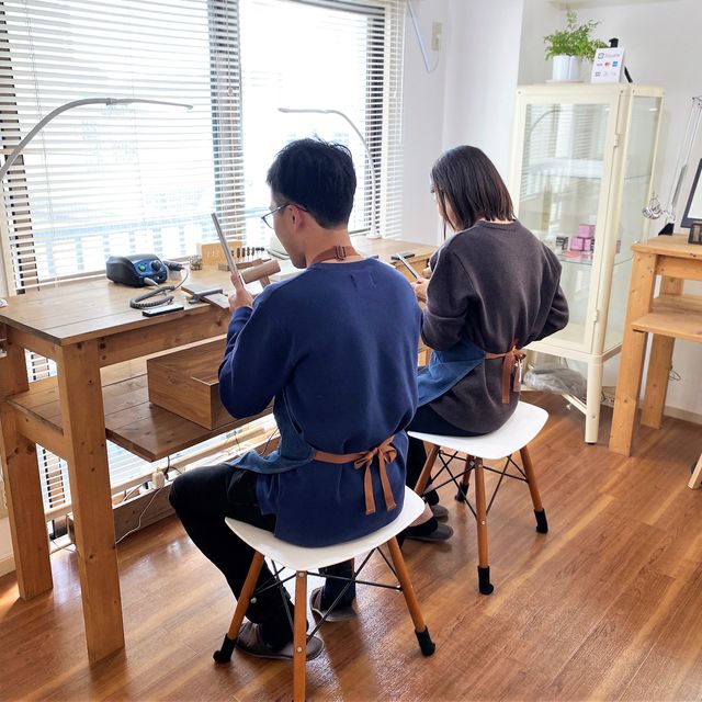 【湘南彫金工房 andfuseの口コミ】 やはり自分達で作れるというのが魅力的。
思い出にもなるし、買うよりも自…