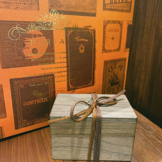 【PORTADA(ポルターダ)の口コミ】 指を綺麗に見せてくれるウェーブのデザインがとても素敵です。
万人の指に…