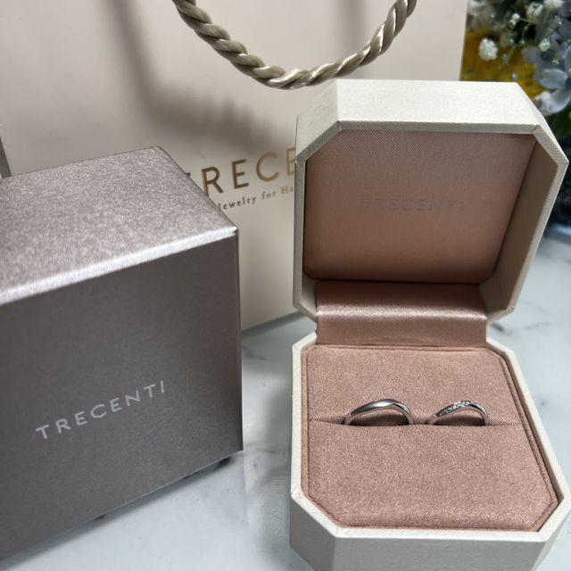 【TRECENTI(トレセンテ)の口コミ】 着け心地がよくてフィット感があり日常生活でつけやすいです。キラキラし…