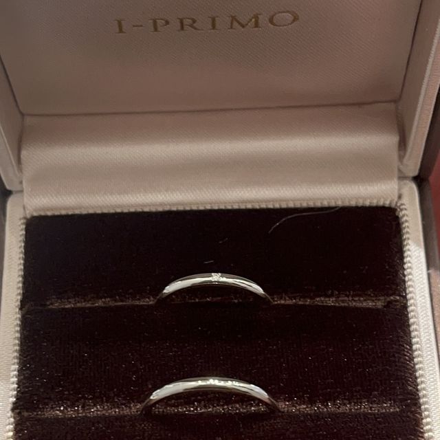 【アイプリモ(I-PRIMO)の口コミ】 シンプルな細めのリングで着け心地が良いいです。他のリングとの重ね付け…