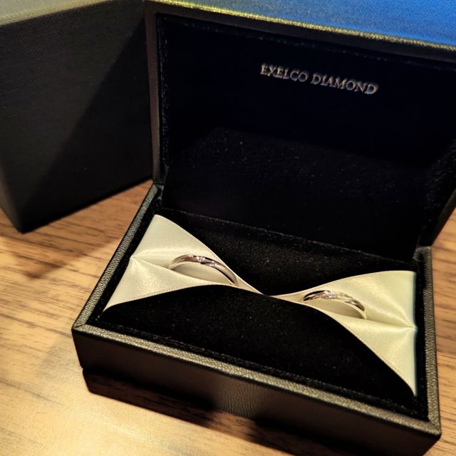 【エクセルコダイヤモンド(EXELCO DIAMOND)の口コミ】 エクセルコ ダイヤモンドで購入しました。これを選んだ理由としては、男性…