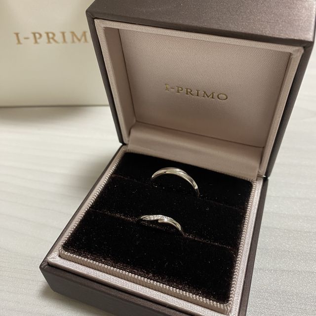 【アイプリモ(I-PRIMO)の口コミ】 デザイン重視でこちらにしました。
自分の指に1番合うものかつ着け心地も…